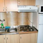 Apartment By The Sea Pisak, Omis - 1014