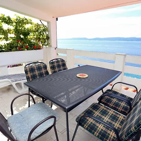 Apartment By The Sea Pisak, Omis - 1014 Pisak