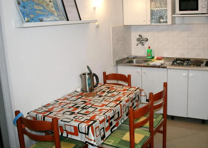 By The Sea Pisak, Omis - 1014 بيساك