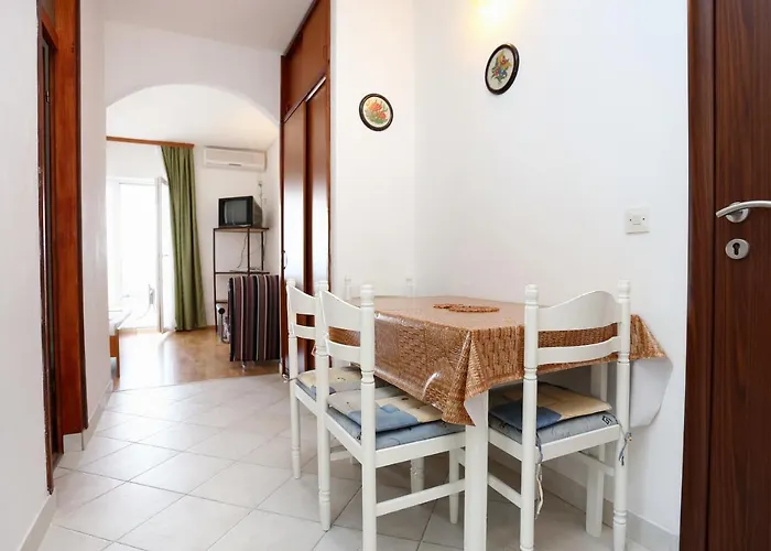 By The Sea Pisak, Omis - 1014 شقة بيساك
