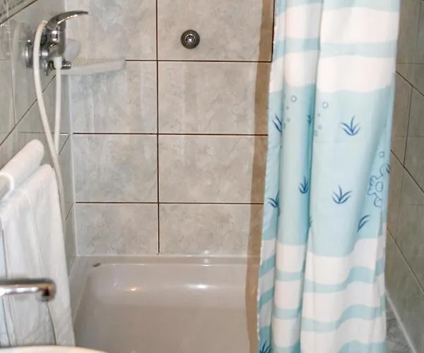 By The Sea Pisak, Omis - 1014 بيساك